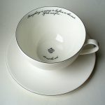 Tasse mit Schriftzug