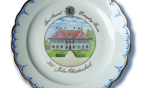 Prunkteller mit Schloss