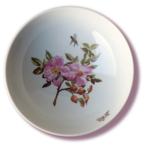 Heckenrose und Bienen Monogramm