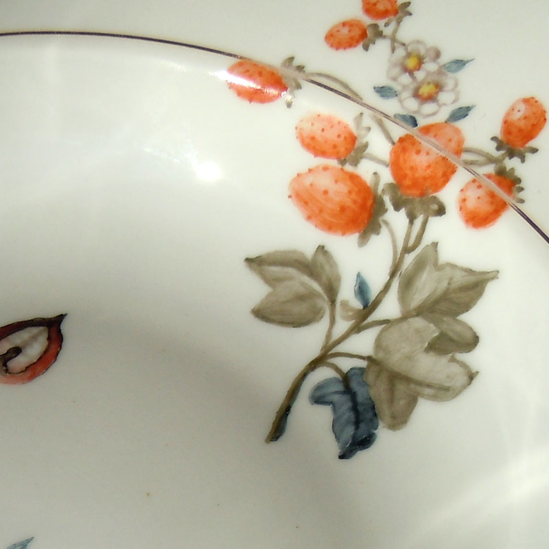 Detailansicht, Früchte, Blumen in alter Manier